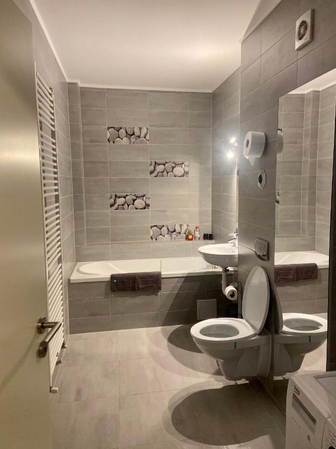 Divany Apartaments - Coresi Mall Brașov Exterior foto